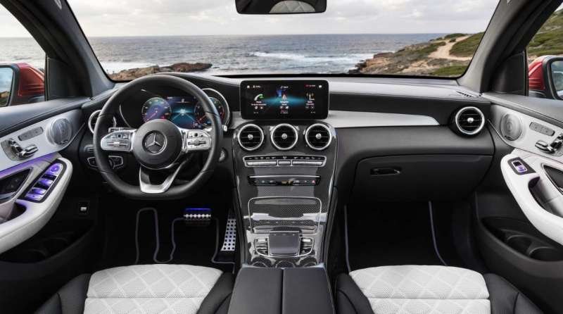 مرسيدس سي 200 كوبيه